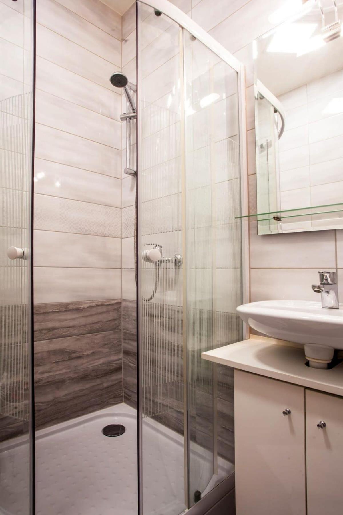 Very Central, Comfy Studio Budapest Bagian luar foto